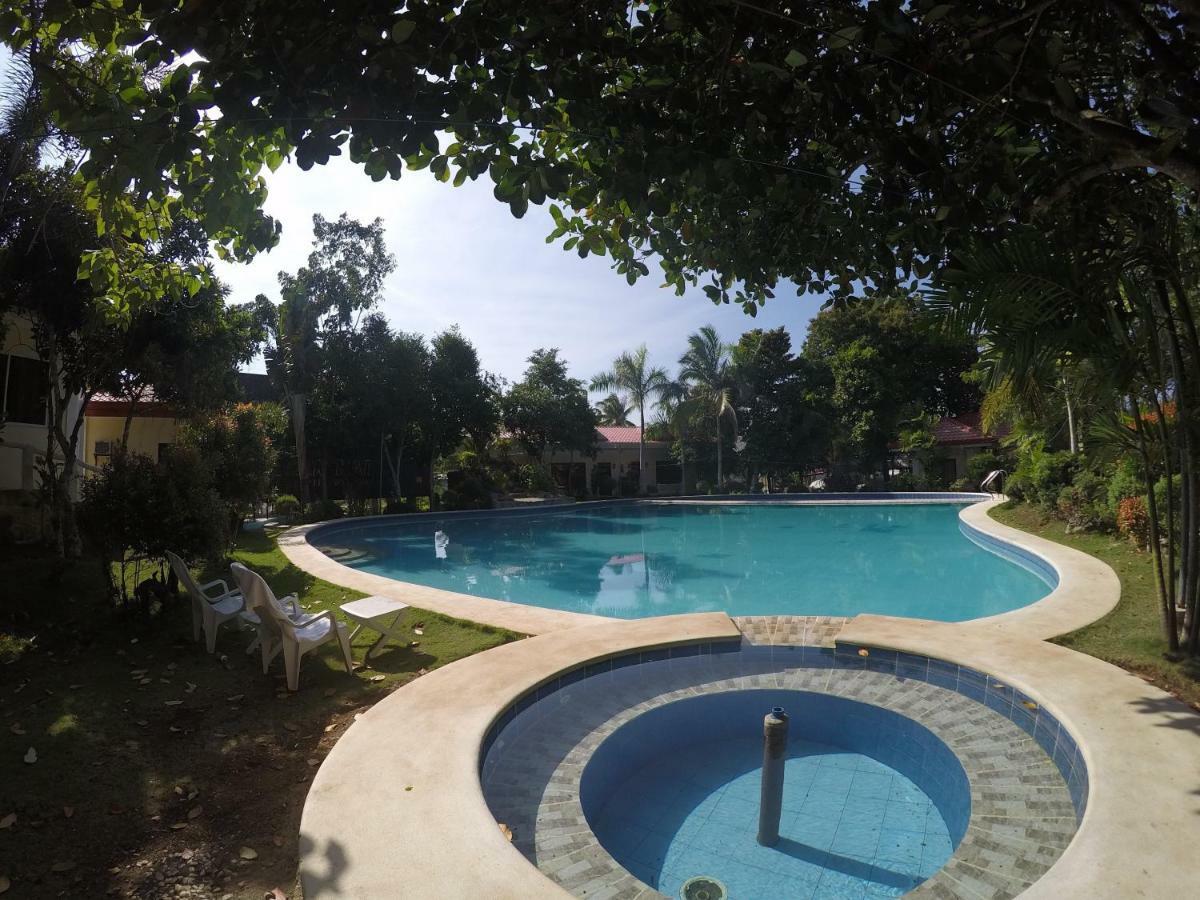 Reddoorz Premium @ Napaling Point Tangnan Hotell Eksteriør bilde